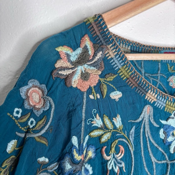 Johnny Was Millicent Floral Embroidered Tunic Blouse Size 2X - Picture 10 of 14